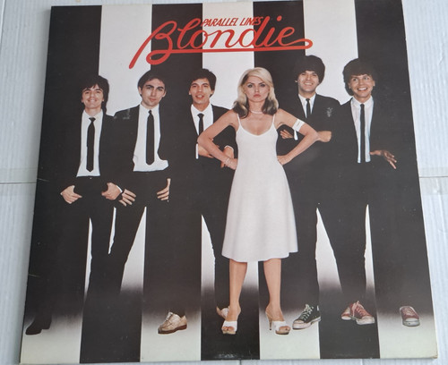 Blonde parallel lines - blonde,