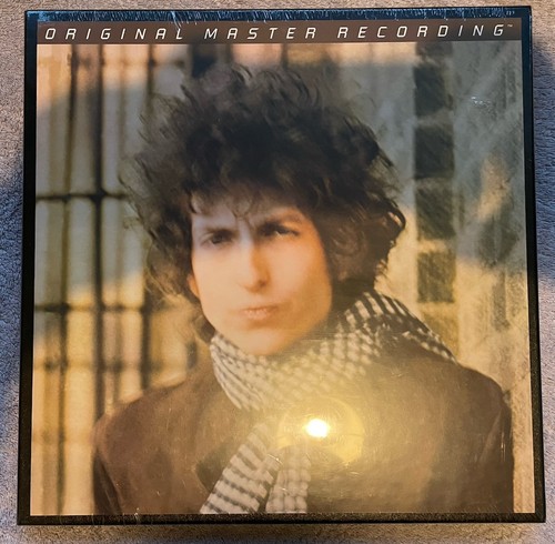 Bob dylan blonde - bob, on